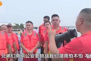 媒体人：球迷罢看15分钟，人心冷了才是成都蓉城的最大损失